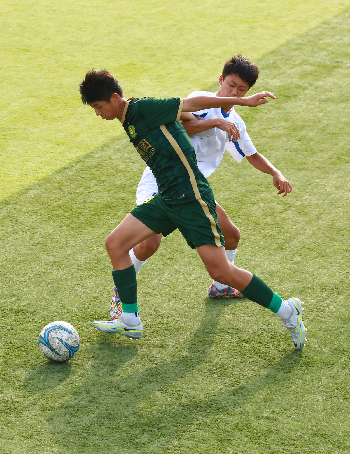 第一届中国青少年足球联赛(北京赛区)比赛落幕36支队伍参加比赛