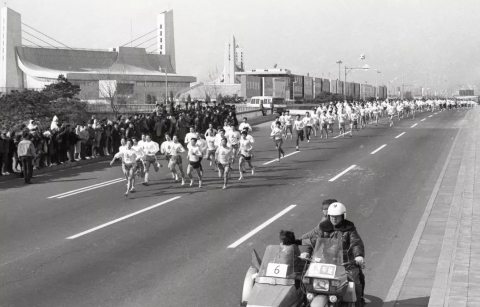 北京奥运会投票国家有哪些(1993年北京申奥落选黑幕：澳大利亚贿选，2个非洲国家背信弃义)