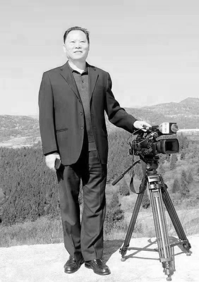 59岁刘士月导演因病去世,曾登央视春晚舞台,担任星光大道评委