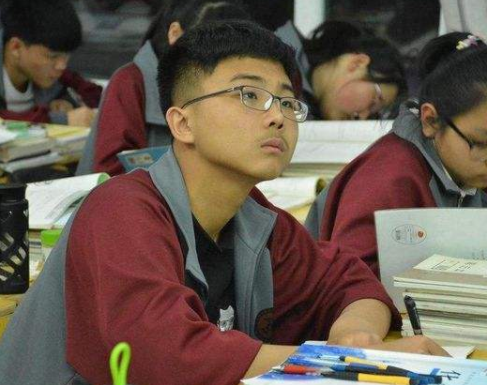 职校学生也能考大学？教育部门回应家长诉求，家长终于可以放心了