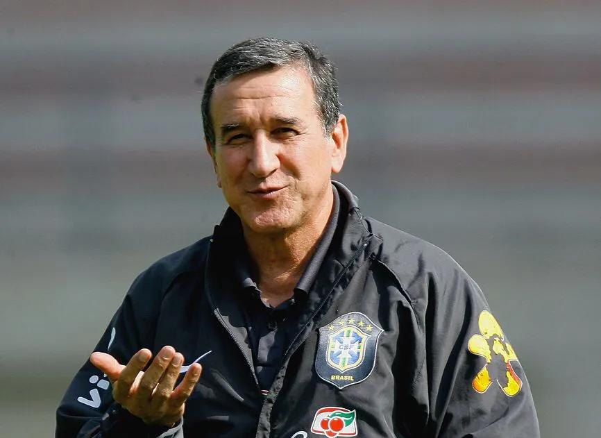 主教练:卡洛斯·阿尔贝托·帕雷拉(carlos alberto parreira),巴西名