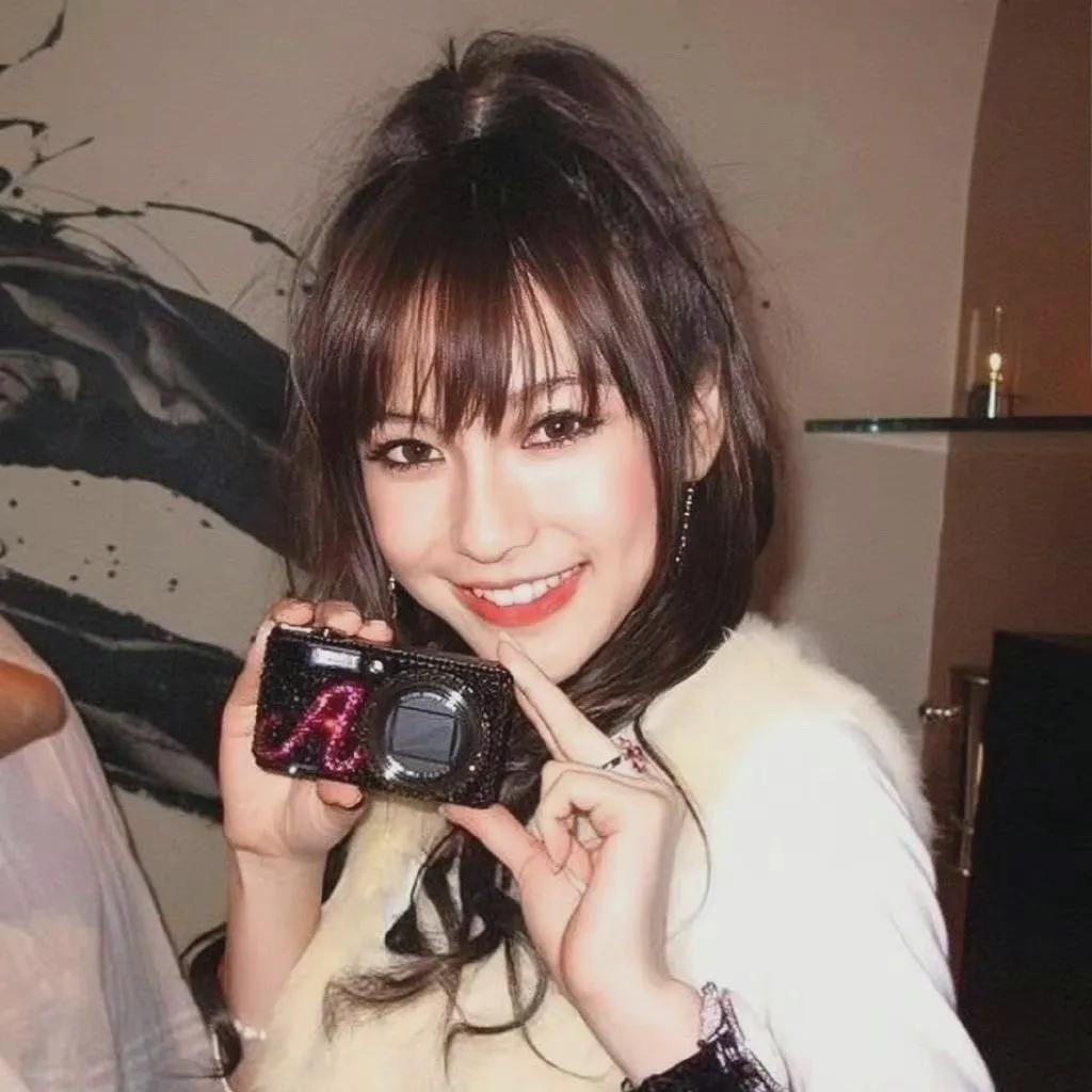 Angelababy早期生图，这颜值可以迷倒众生，美得不像话