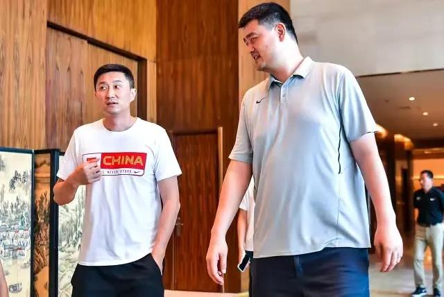 为何姚明管不好中国篮球？因为姚明懂篮球，但是不懂中国人情世故