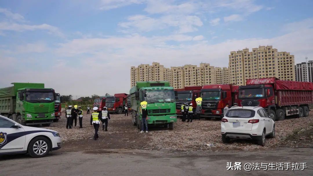 大货车加装后射灯被处罚，司机直言很委屈，如何合规使用后射灯？