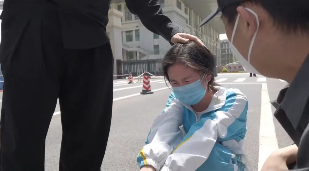 河南省艺考第一，成功逆袭北电全国第四，她喜极而泣