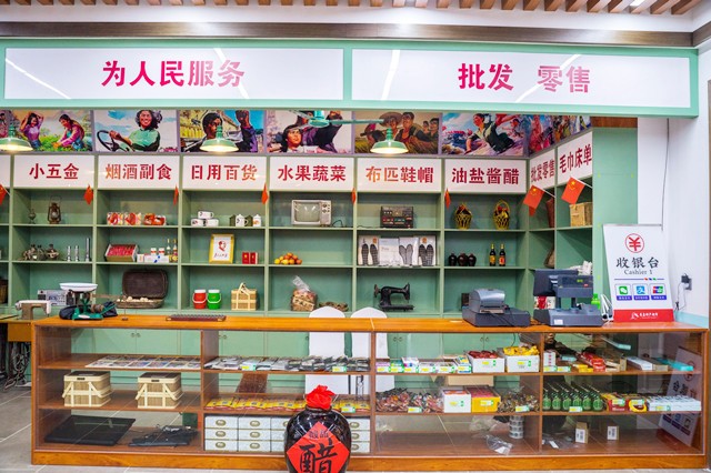 2003年江蘇貪官落馬，手下送錢哄開心，自嘲：對我爸也沒這么孝順