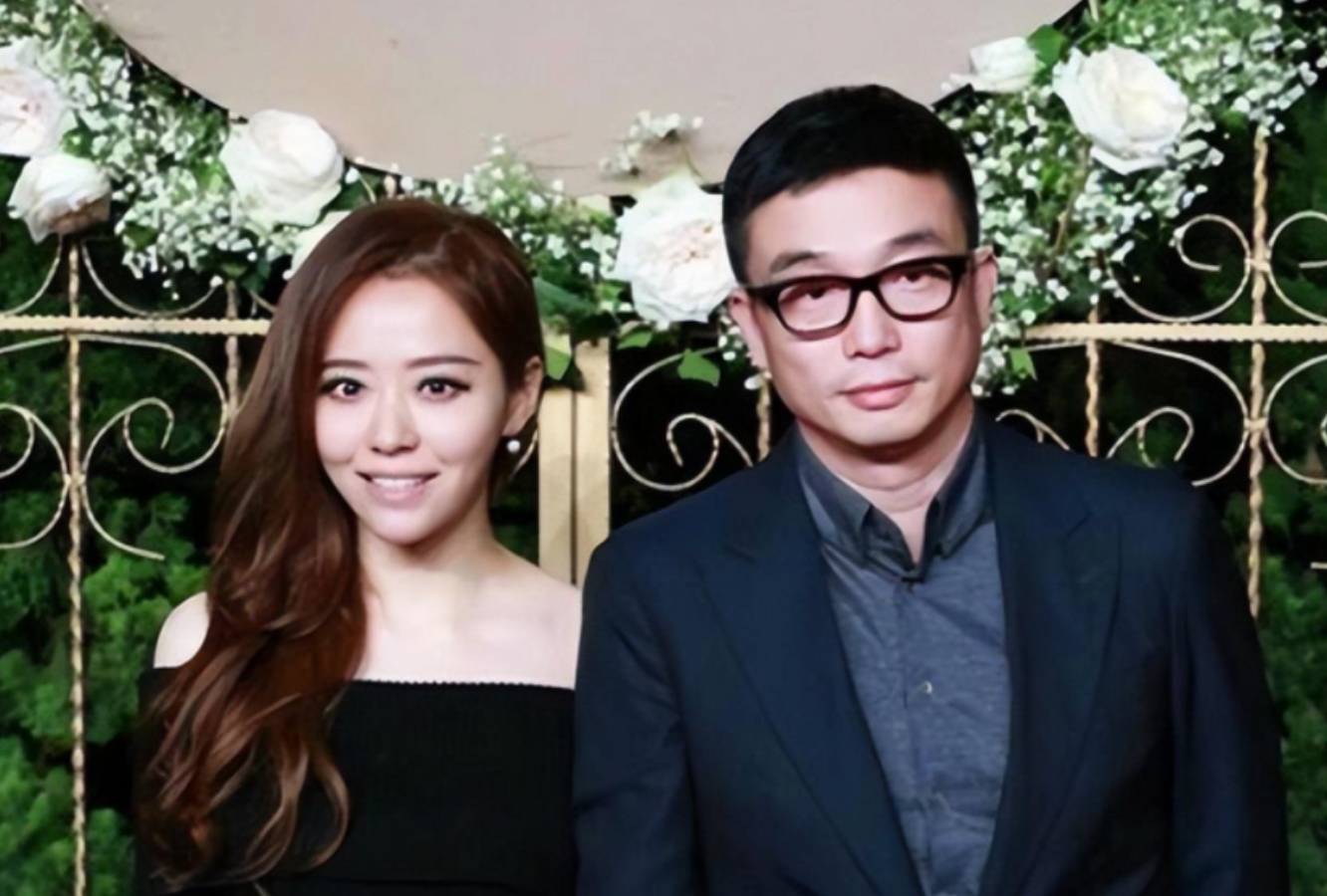 张靓颖:和冯轲相爱15年,被卷走6亿身家,离婚5年后两人天差地别