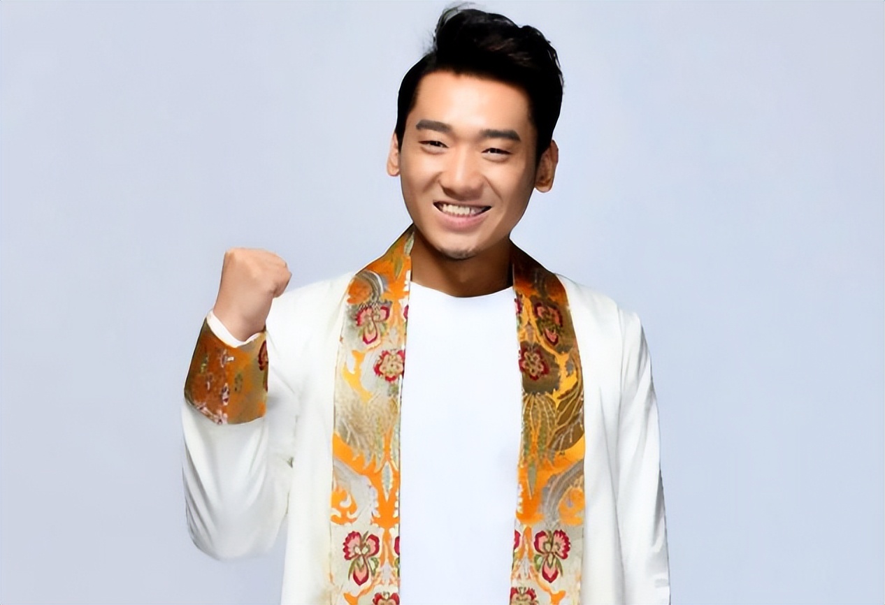 郭沁那届《中国新歌声》的冠军是谁，为什么没红起来？