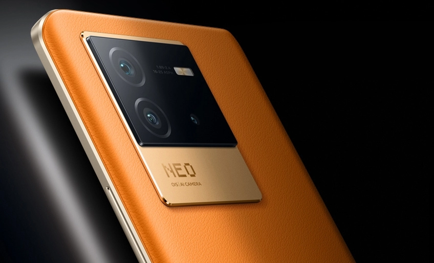 iQOO Neo6，不止是游戏旗舰