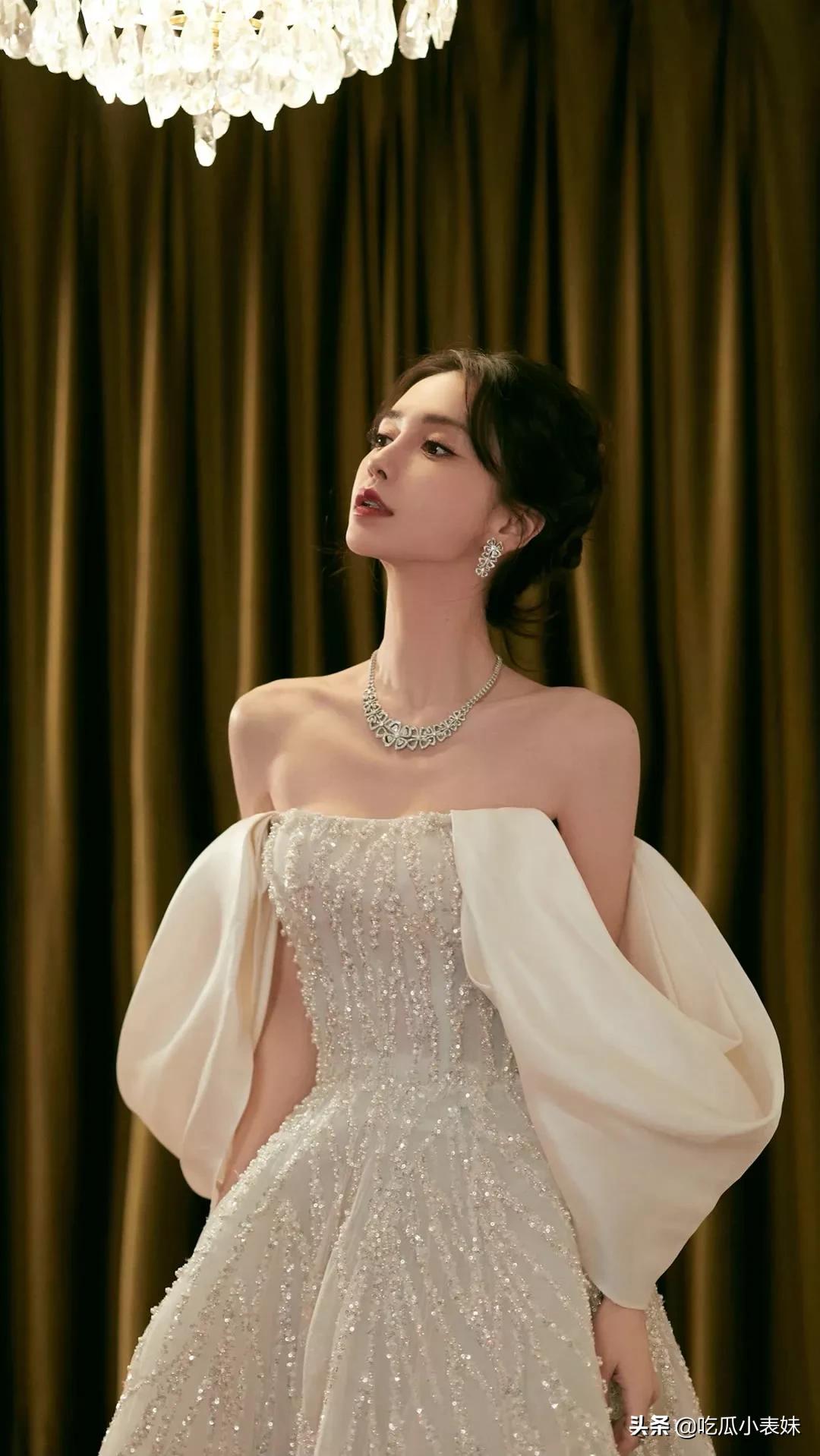 Angelababy（杨颖），杨柳细腰，你觉得哪张最美？