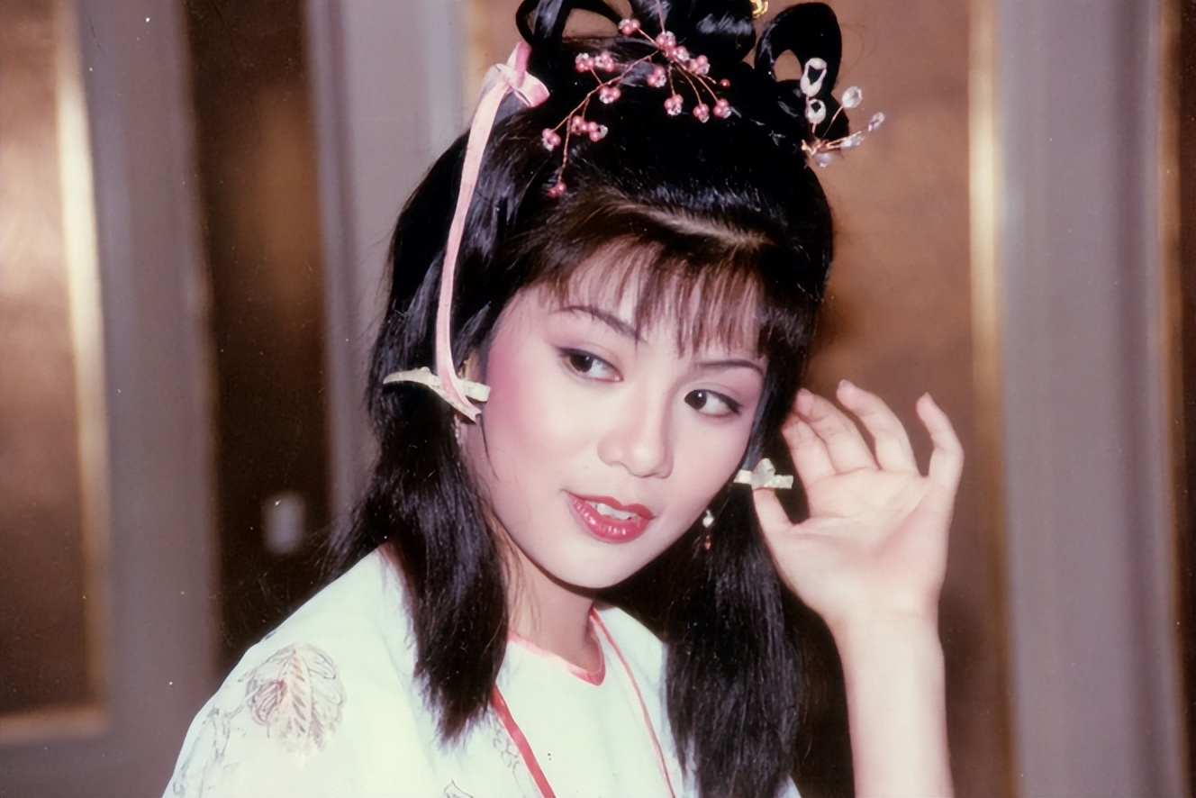 翁美玲1985年逝世,世间再无"俏黄蓉"!自杀背后,法医出面爆料