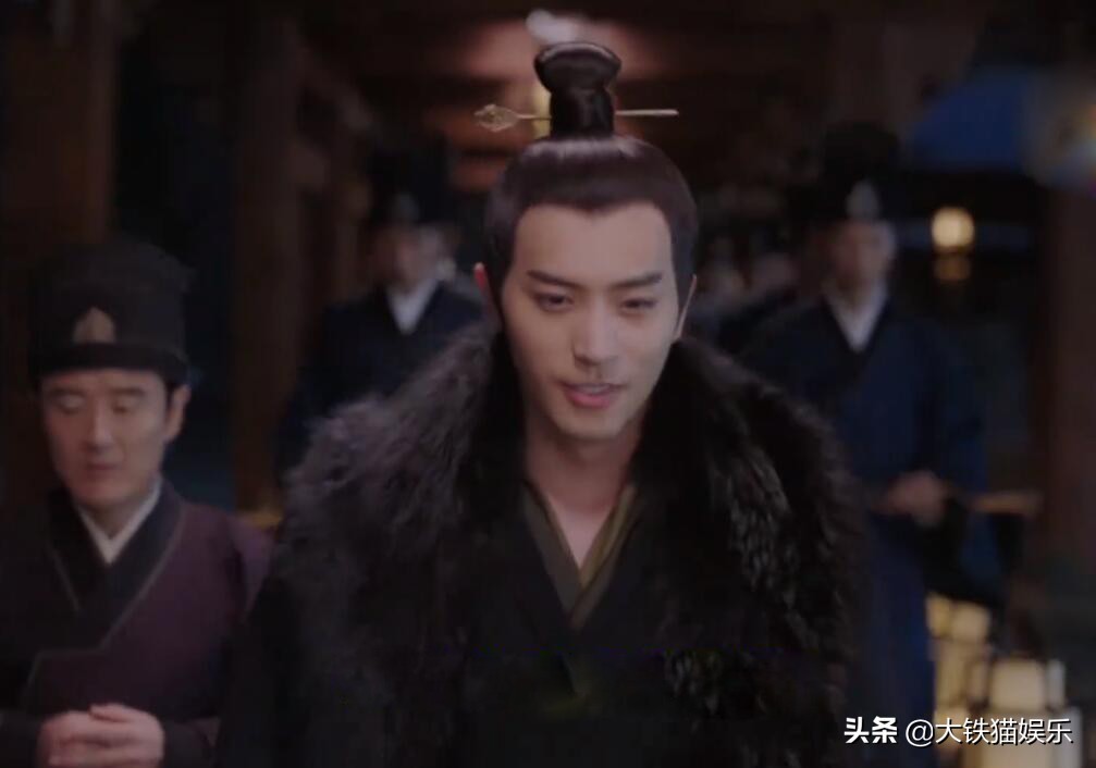 气质不行就别穿貂了，10位古装美男告诉你啥叫貂皮上身，贵气逼人