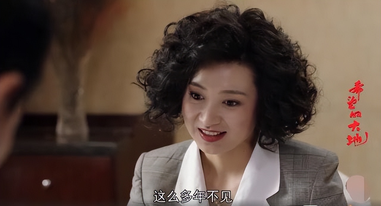 《甄嬛传》十位演员现状，多人已无人问津，有人塌房，有人被网暴