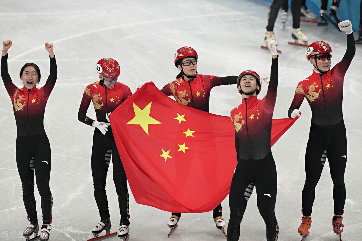 2008奥运会新增加项目有哪些</h2>

<p>　　在北京冬奥会上，一共有109个小项，其中有7个是新增的，分别是：</p>

<p>　　1、自由式滑雪空中技巧混合团体；</p>

<p>　　2、自由式滑雪大跳台（男子）；</p>

<p>　　3、自由式滑雪大跳台（女子）；</p>

<p>　　4、短道速滑混合接力；</p>

<p>　　5、跳台滑雪混合团体；</p>

<p>　　6、单板滑雪障碍追逐混合团体。</p>

<p>　　7、女子单人雪车；</p>

<p>　　<img alt=