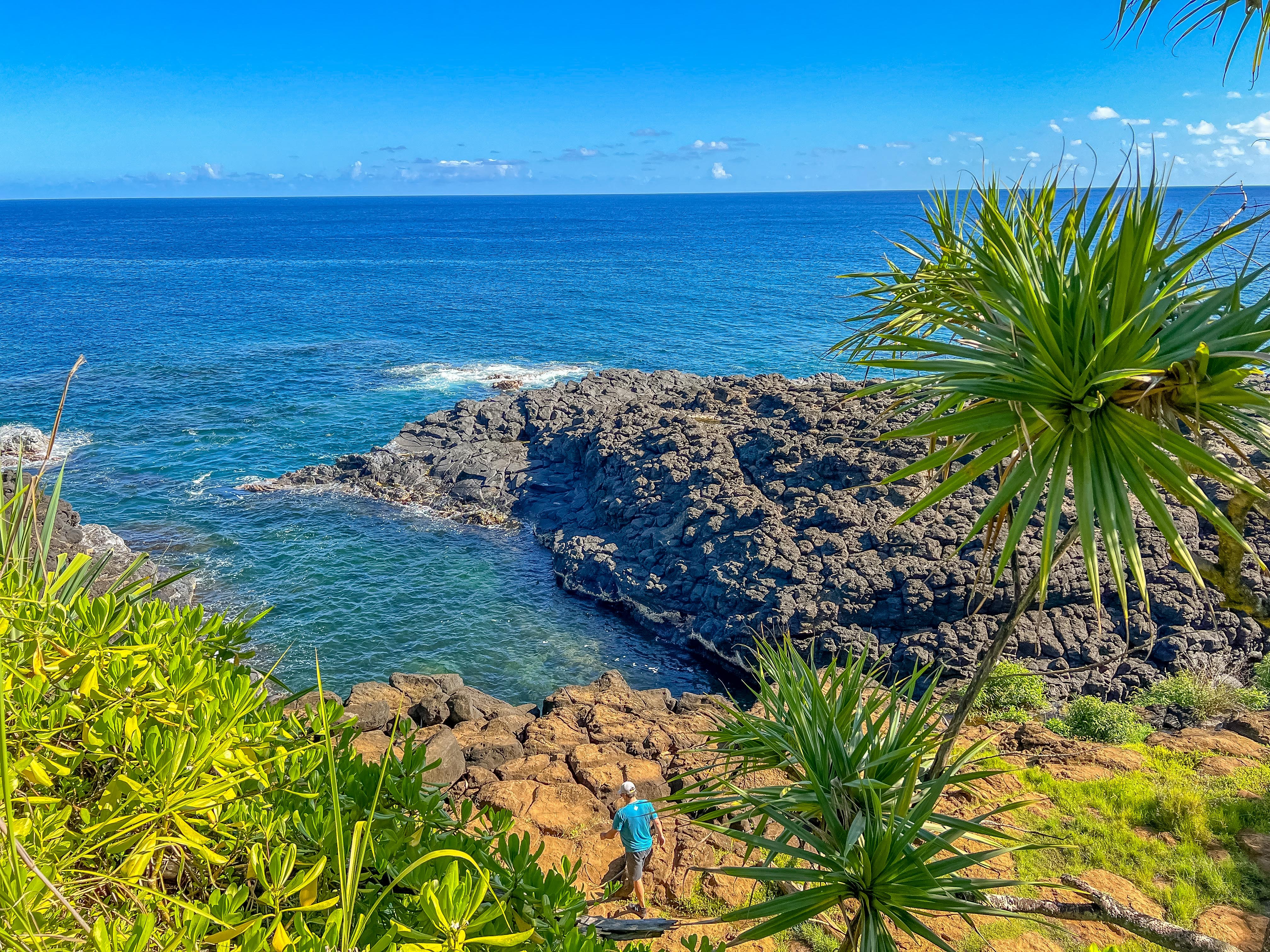 也在这里,以它为中心,沿hi-50公路顺时针出发,向南可以到waimea峡谷