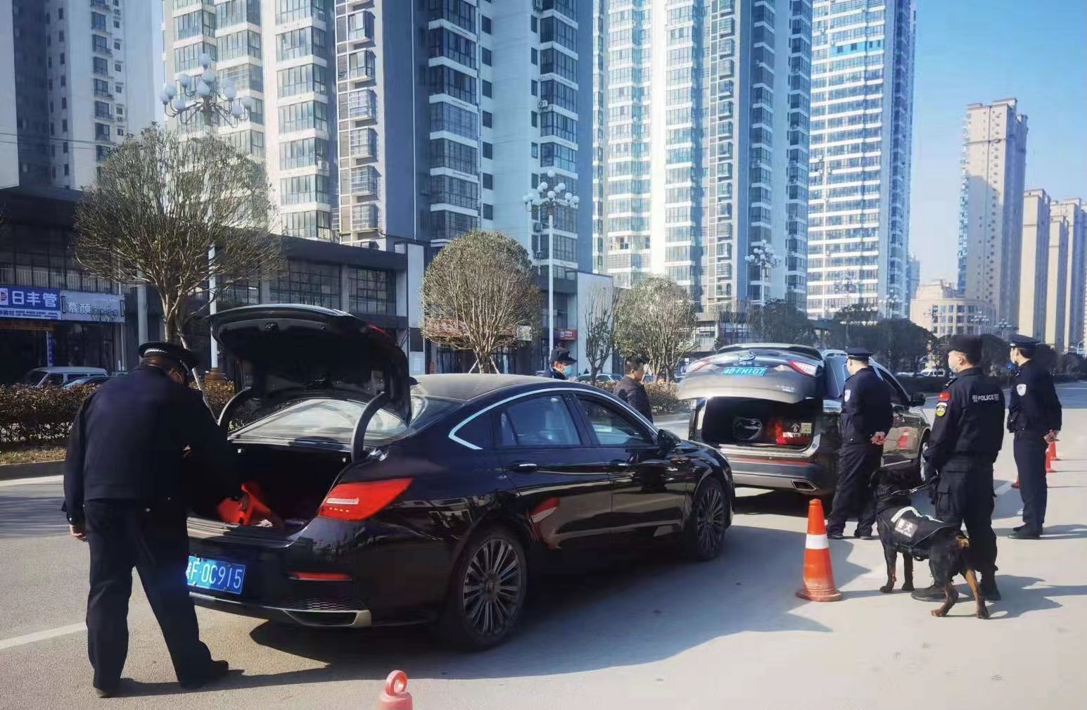 汉中交警一大队开展作风能力建设，掀起“百日行动”高潮