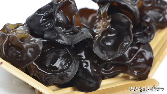 建議中老年人：少喝米粥，多喝這6種&ldquo;營養湯&rdquo;，好喝又養胃