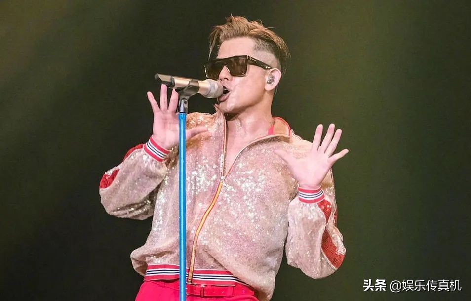 猜到了《声生不息》会“凑齐”四大天王，但没想到会是《强》