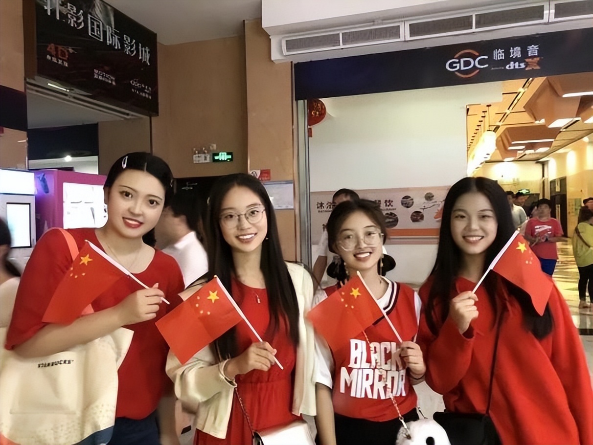 才貌双全！上海又现“高颜值学霸寝室”：4姐妹全员升学深造！