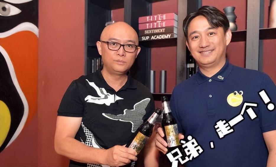 4元成本卖上千，一盘毛肚380，这些明星坑起粉丝来真不手软