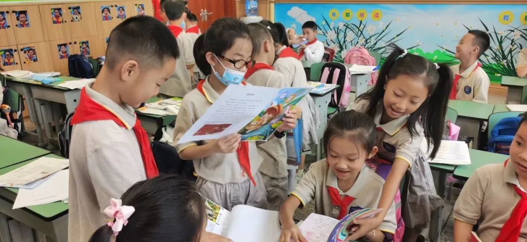 兰花喜阅读 书香润童年｜走进实验小学外国语学校书香班级3.1班