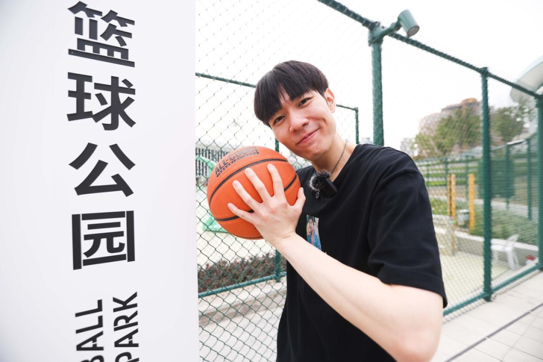 上海体育馆属于哪个区（探馆｜坐标徐家汇！市区宝藏体育馆，电台主持人直呼惊喜！）