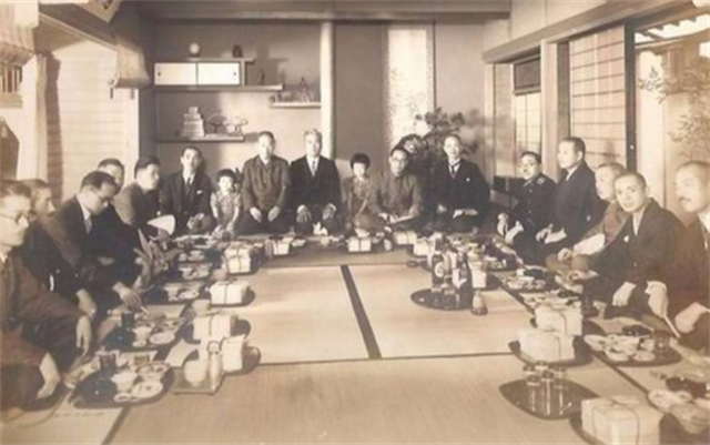 一代宗师霍元甲，42岁病逝后，其子孙后代现状如何？