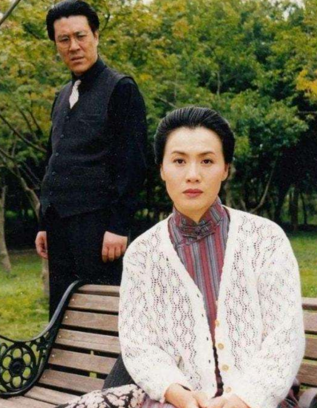 著名演员李媛媛:孕期患癌拒治疗,留2岁儿子离世,丈夫誓不再婚