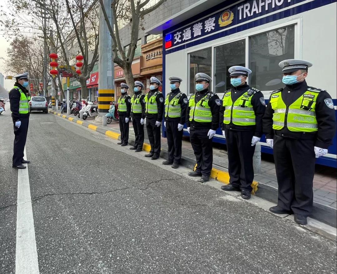交通文明引领城市文明 | 新年新作为 汉中交警一大队畅交通保民安