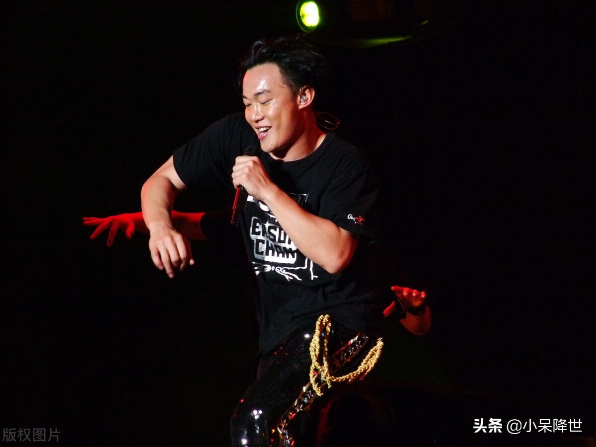 忽然之间是谁唱的「忽然之间谁唱过」