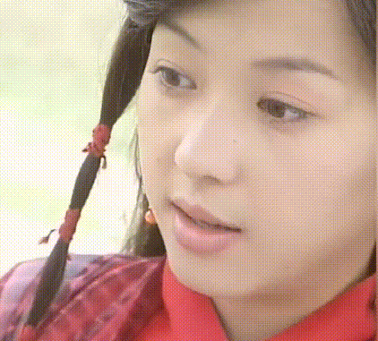 完全浪费了颜值,演技上其实没啥问题,网友戏称:蔡君茹版郭襄显然演技