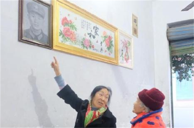 未婚夫战场牺牲，她带准婆婆出嫁，不离不弃奉养“妈妈”40年