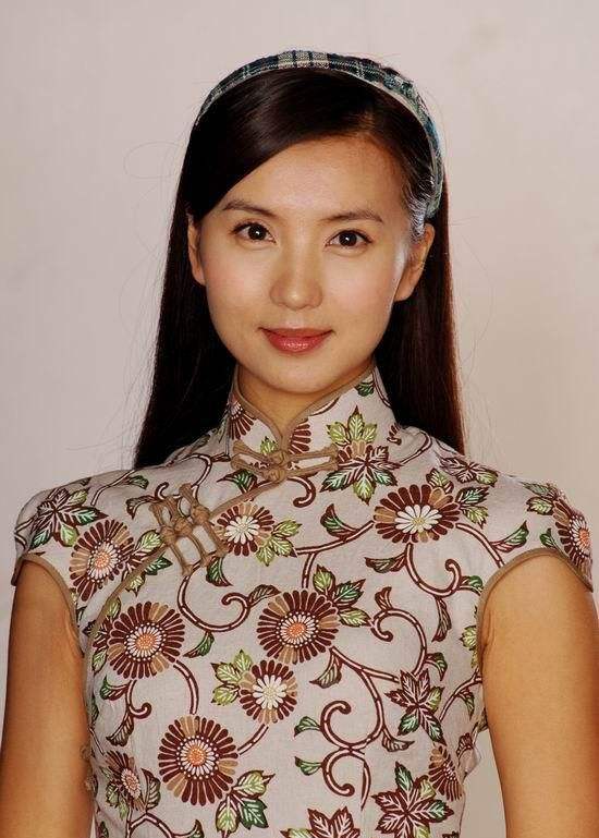 "万人迷"陈好:巅峰时结婚生子,隐退娱乐圈,如今回归为人师表