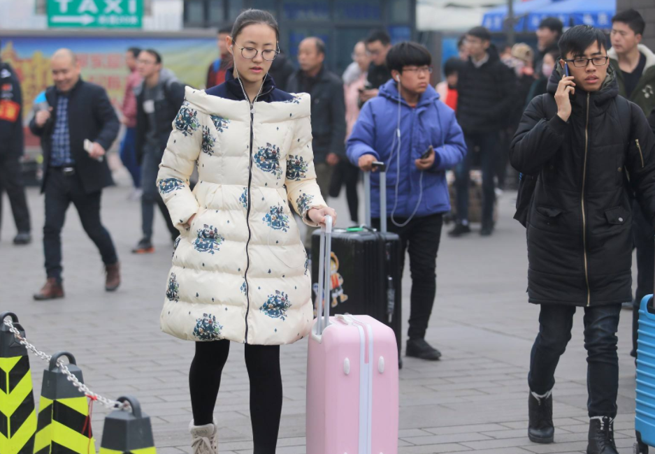 河北大中小学寒假时间已出，较往年统一提前，但迎来一个坏消息