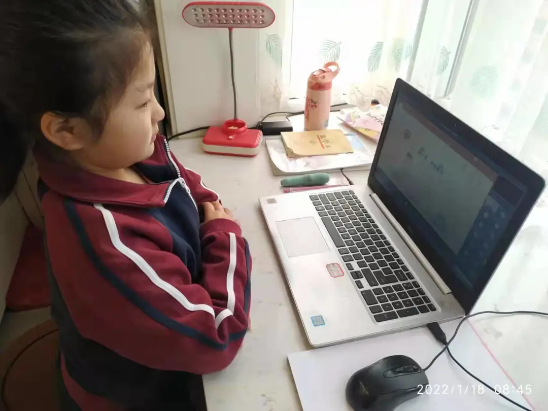 郑东新区文苑学校一二年级线上表现性评价：萌娃趣闯关 云端智慧行
