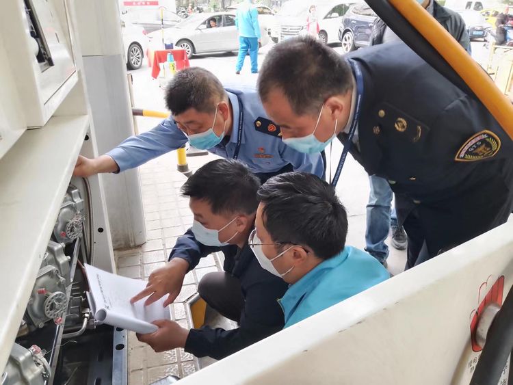 δ�����г���ܾ���۽��嵽λ���������ڼ��г�����ƽ�����
