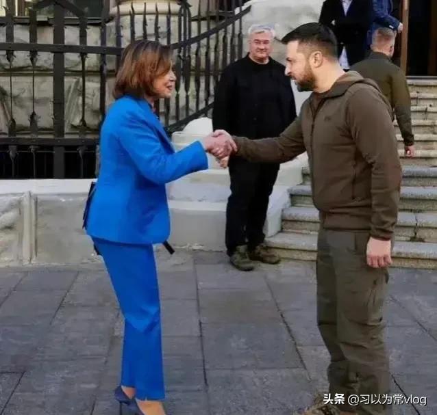 亚速钢铁厂的那条大鱼到底是谁？