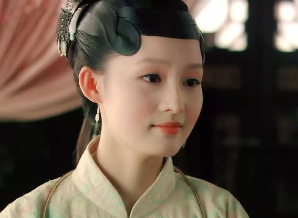 "天生苦相"的5位女星越看越丧,五官漂亮却演啥都苦情,太吃亏