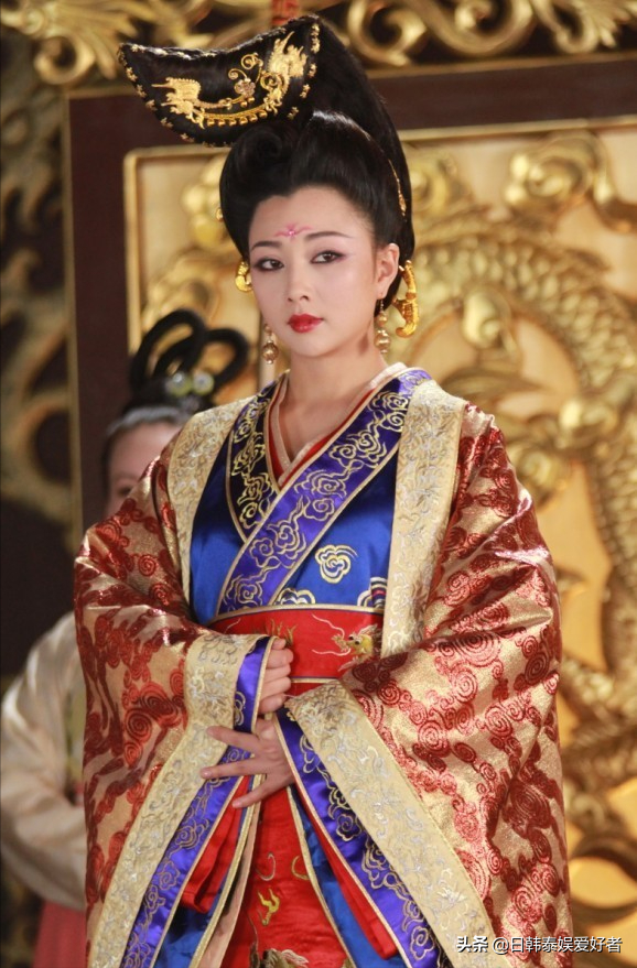 《武则天》剧为何经久不衰,一代女皇值得!殷桃,冰冰(下)