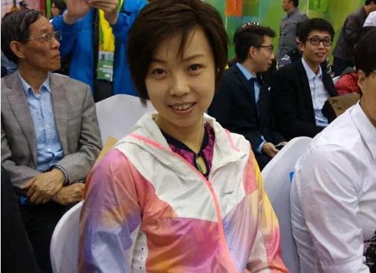 乒乓名將張怡寧老公（13年后再看張怡寧徐威大20歲的盛世婚禮，一兒一女是最好的回應）
