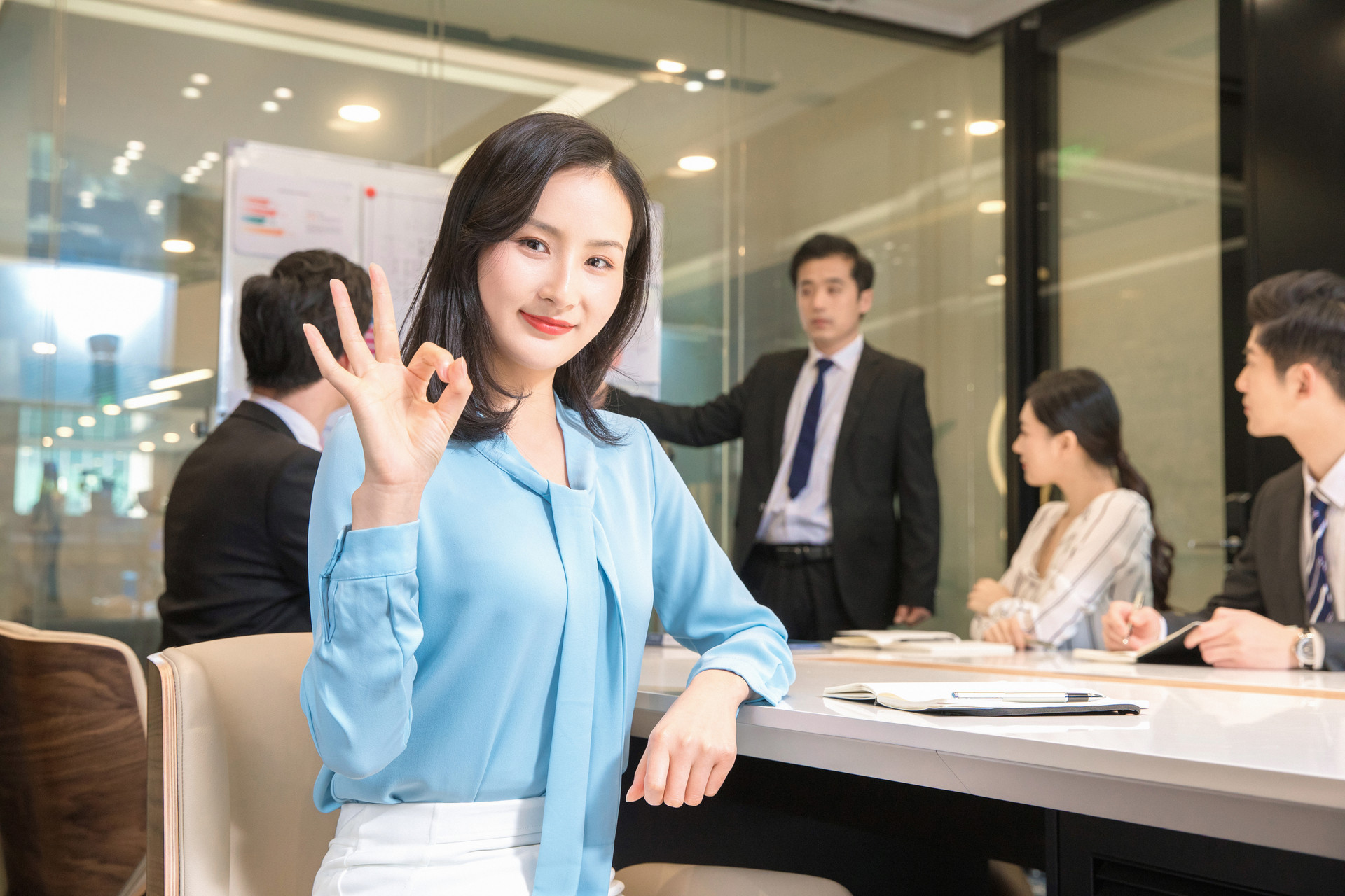 农村女生和城市女生有什么区别(自卑的孩子大多来自这6种家庭，家长请自查，中招的赶紧纠正)