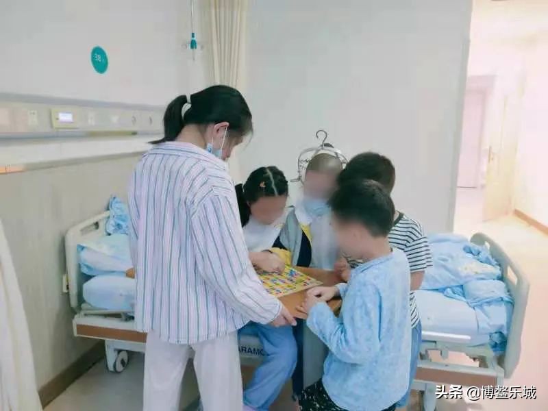 10岁女儿颅骨植入10颗钢钉徘徊生死边缘，直到遇见这座希望之城……