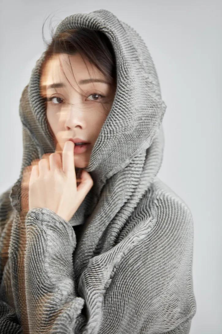 我愿意放弃一切去爱女演员殷桃