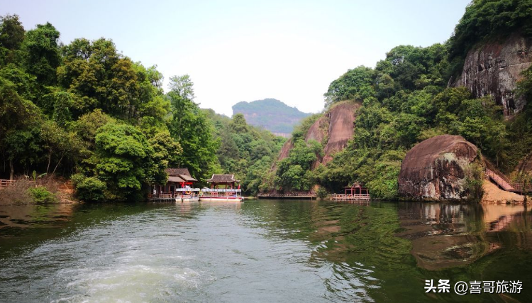 丹霞山在哪里（韶關(guān)丹霞山景點(diǎn)介紹）