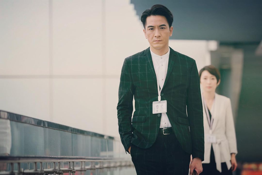 《白色强人2》今晚开播，三视帝两视后坐镇，真正的港剧王牌来了