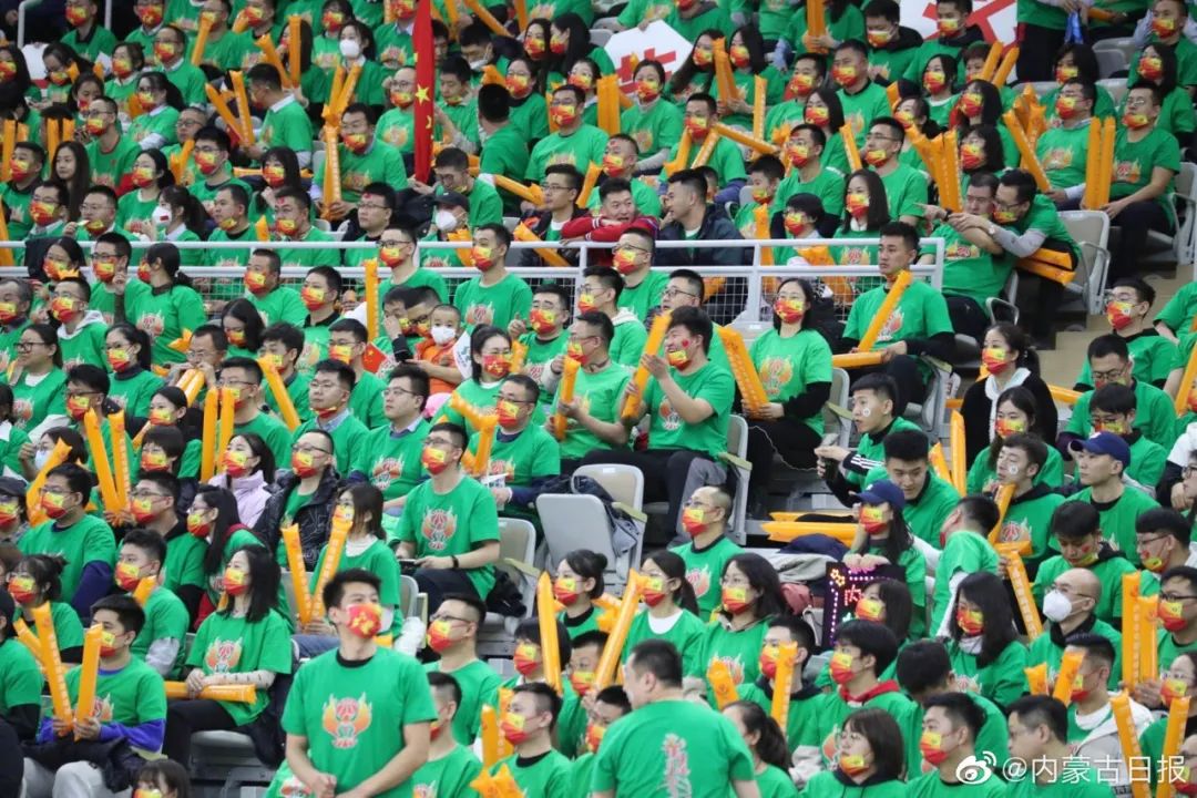 今年哪個軟件看cba（半小時售出8000張！CBA一票難求，帶來球迷觀賽熱潮）