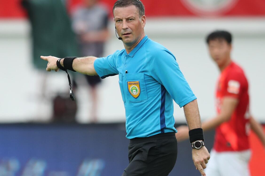 什么级别的足球裁判能吹中超（新赛季中超又要邀请洋哨执法，本土裁判又要下岗失业了吗？）-华海博客