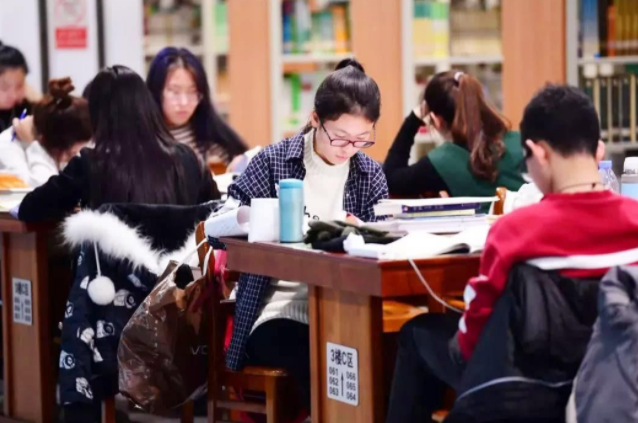 考研初试成绩公布，多地明确考生可申请复核，学生也先别忙着高兴