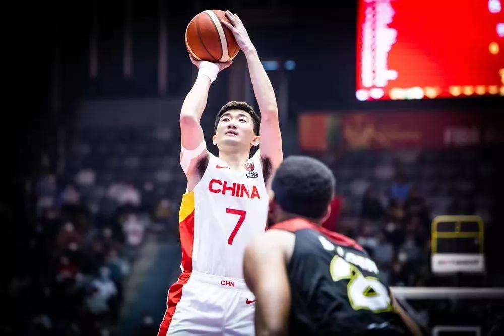 男篮亚洲杯预选赛直播手机在哪看（CCTV5今日直播：21：00男篮亚洲杯-1／4决赛（黎巴嫩-中国））-趣拿体育