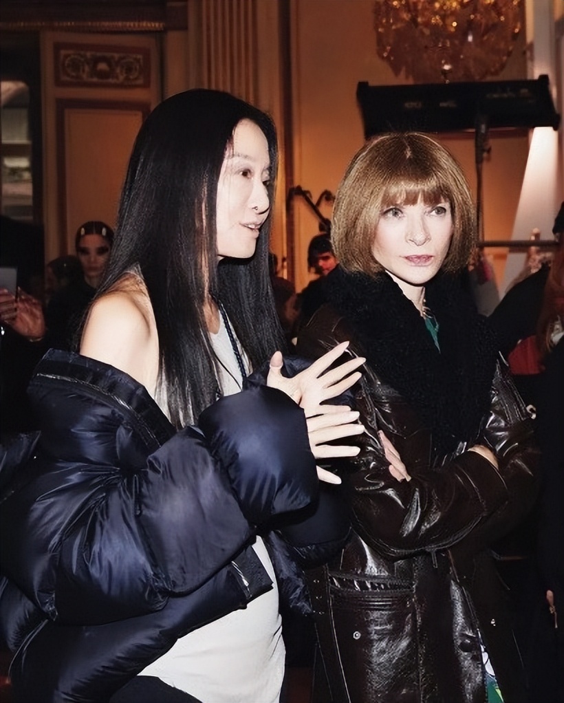 72岁王薇薇依旧女王范：和小36岁花滑王子分手后，财富自由她都有